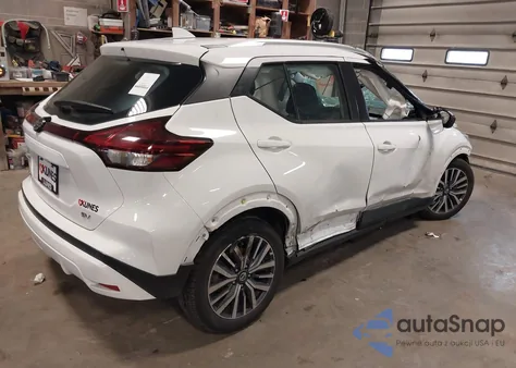 2021 Nissan Kicks Sv Xtronic Cvt из США, поврежденный, VIN 3N1CP5CV5ML470159